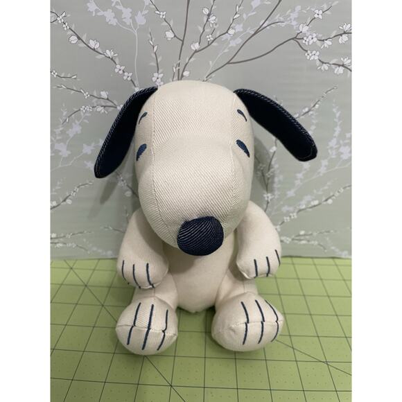 American Eagle Limited Edition Denim Snoopy Peanuts 8” Plush Stuffed Animal Rare - Picture 15 of 15